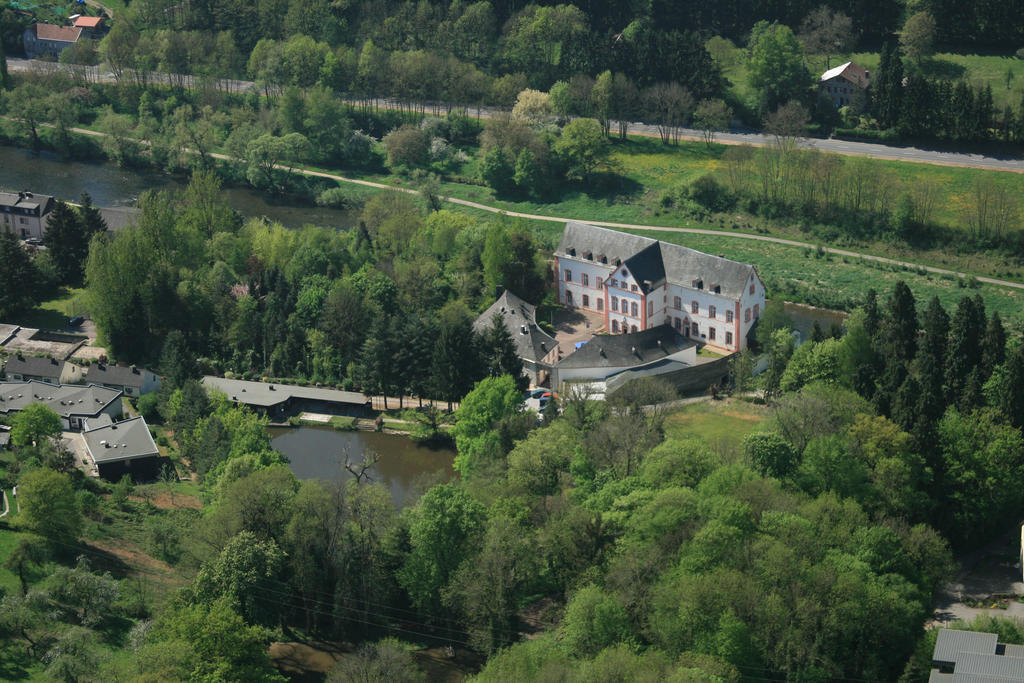 Hotel Burg Bollendorf Exteriér fotografie